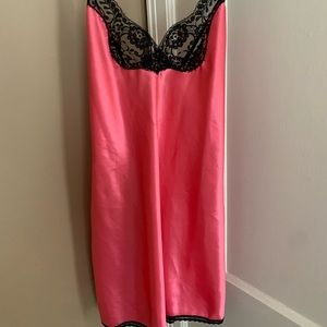 Vintage 80s Lady Cameo Dallas Hot Pink Slip Dress Nightie Nightgown Medium